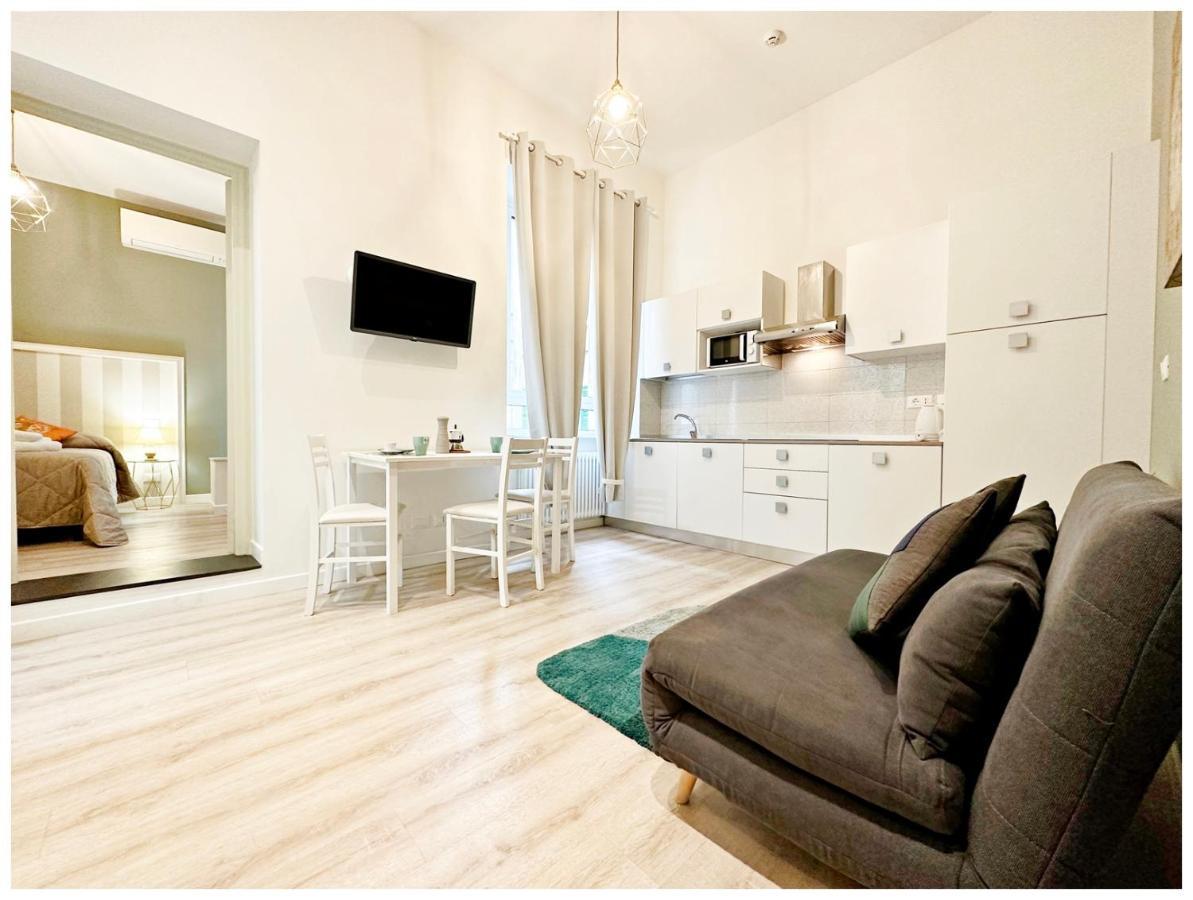 Real Italian Estate - Maps Appartement Genua Buitenkant foto